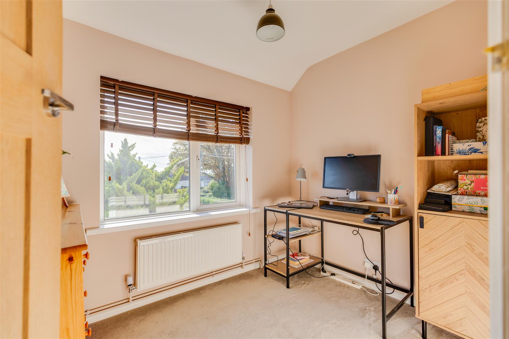 37 Fitzhamon Avenue, Llantwit Major, CF61 1TN